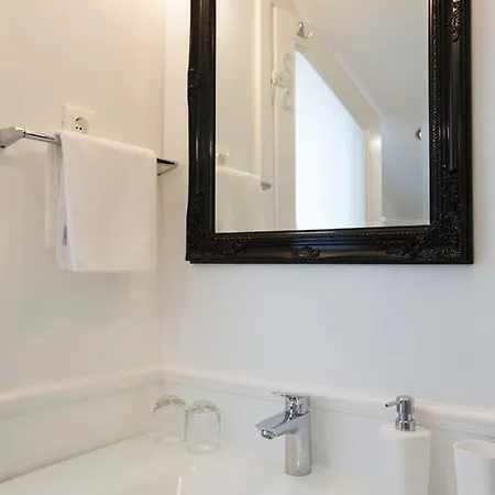 索纳提纳公寓 *