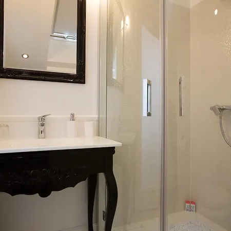Sonatina Apartment